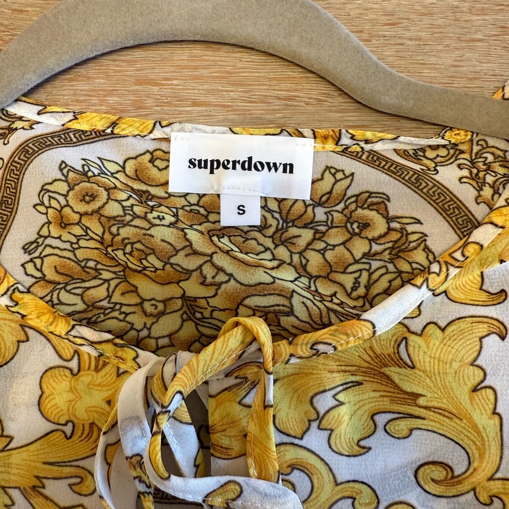Superdown Yellow Patterned Sheer Blouse - image 6